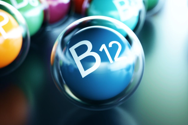 Was ist Vitamin B12? Was sind die Symptome eines B12-Mangels?