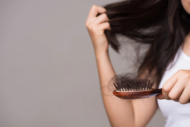 Behandlungen gegen Haarausfall und zur Haarrevitalisierung